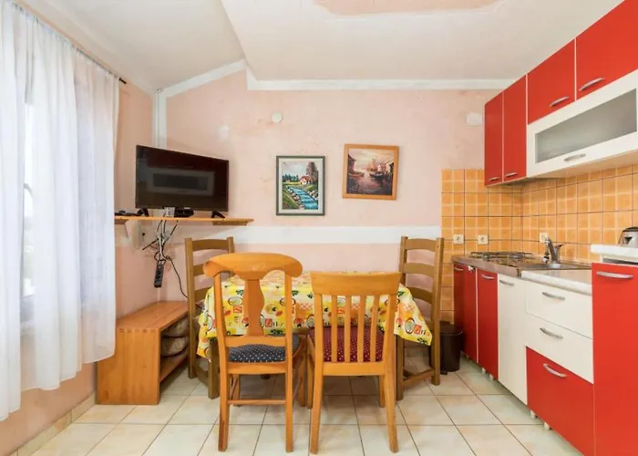 Manda - One Bedroom With Terrace A4 * Fažana