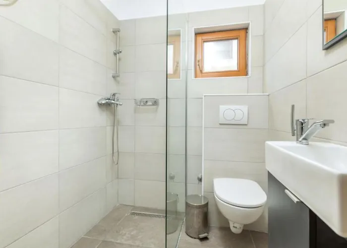 Manda - One Bedroom With Terrace A4 Appartement